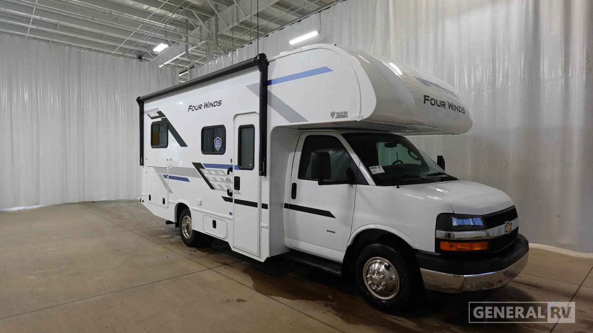 2027 Thor Motor Coach Four Winds 31H - Photo 2