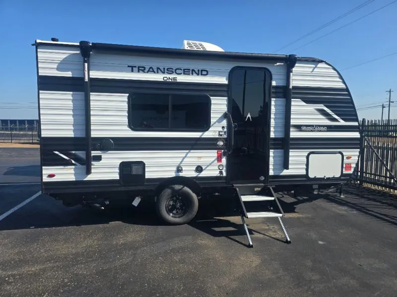 2026 Grand Design Transcend One 151RB - Photo 2