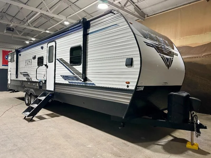 2023 Palomino Puma 32RBFQ - Photo 2