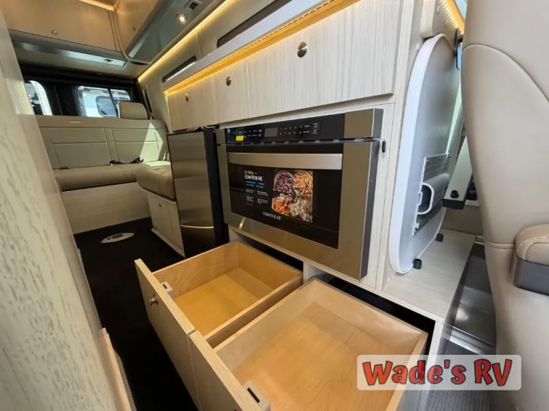 2026 Airstream Interstate 24GL Used    Std. Model - Photo 2