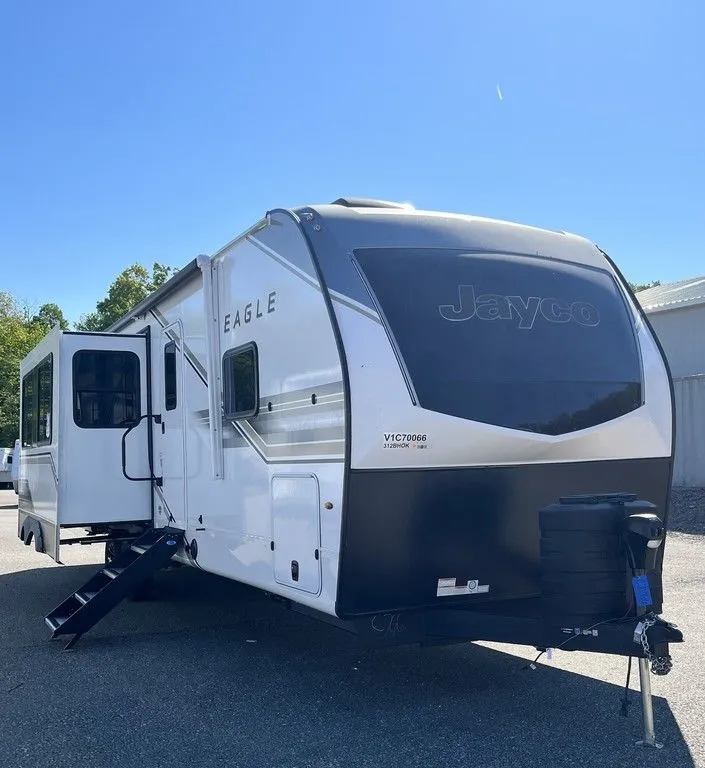 2027 Jayco Eagle HT Travel Trailers 312BHOK - Photo 2