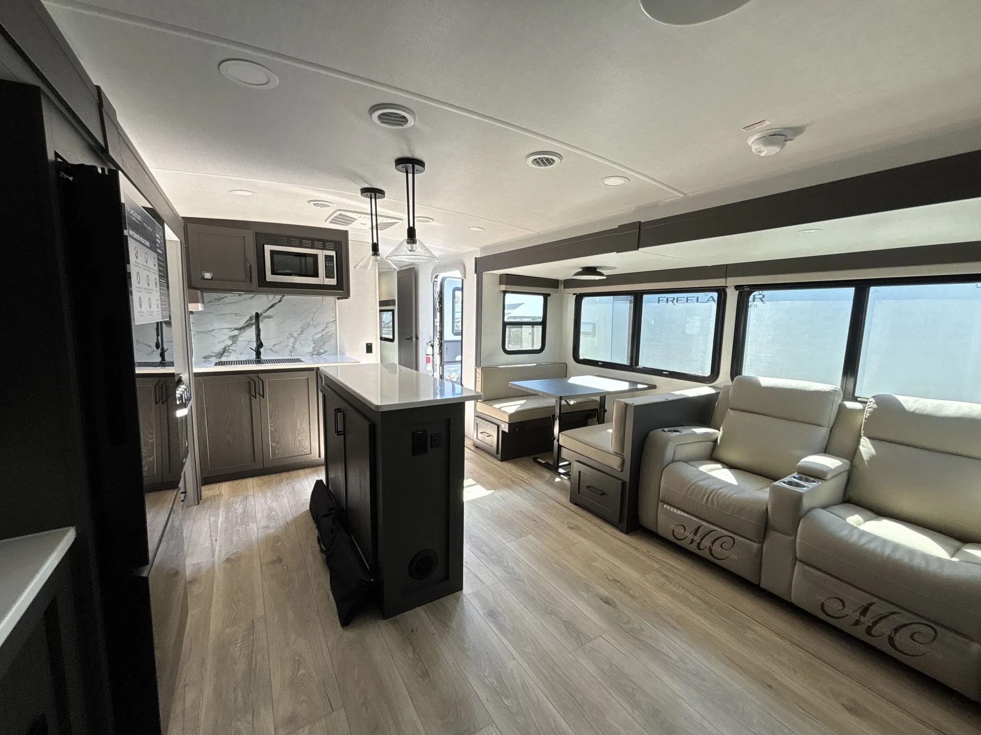 2026 Forest River Flagstaff Super Lite 29RLKS — living area main