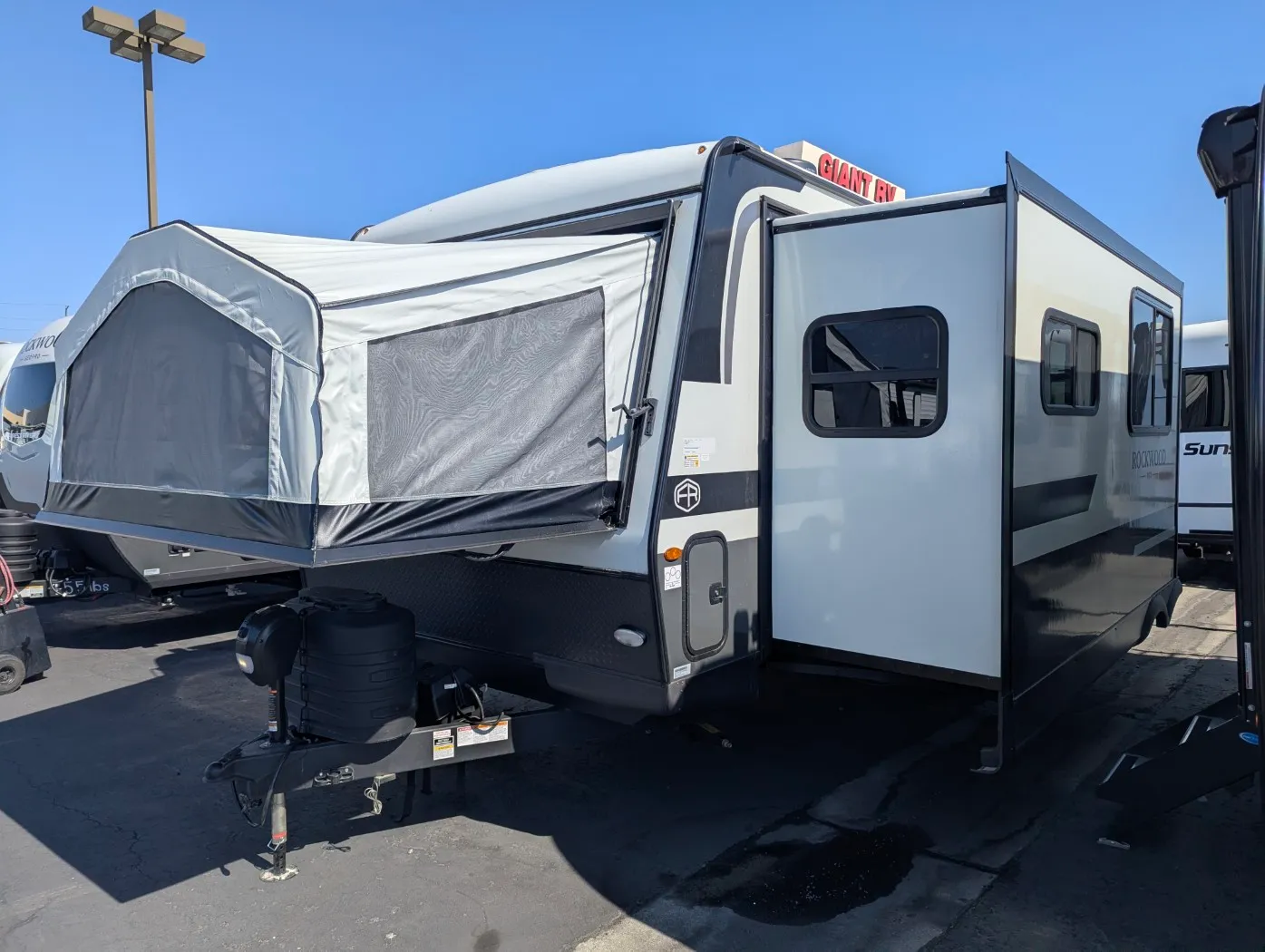 2026 Forest River Rockwood Roo 235S - Photo 4