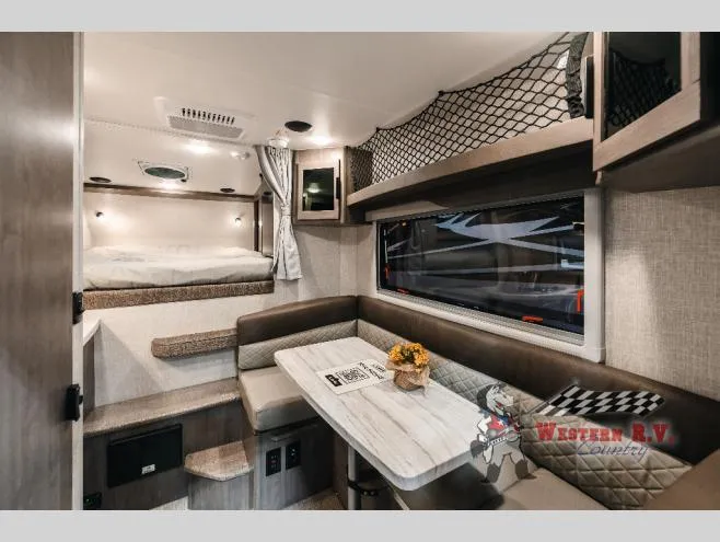 2026 Lance Lance Truck Campers 650 - Photo 3