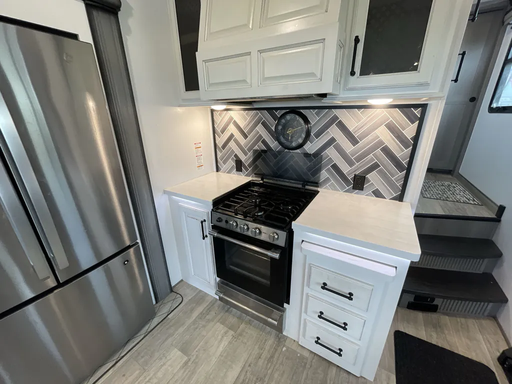 2022 Keystone Montana 3231CK, Photos photo 10