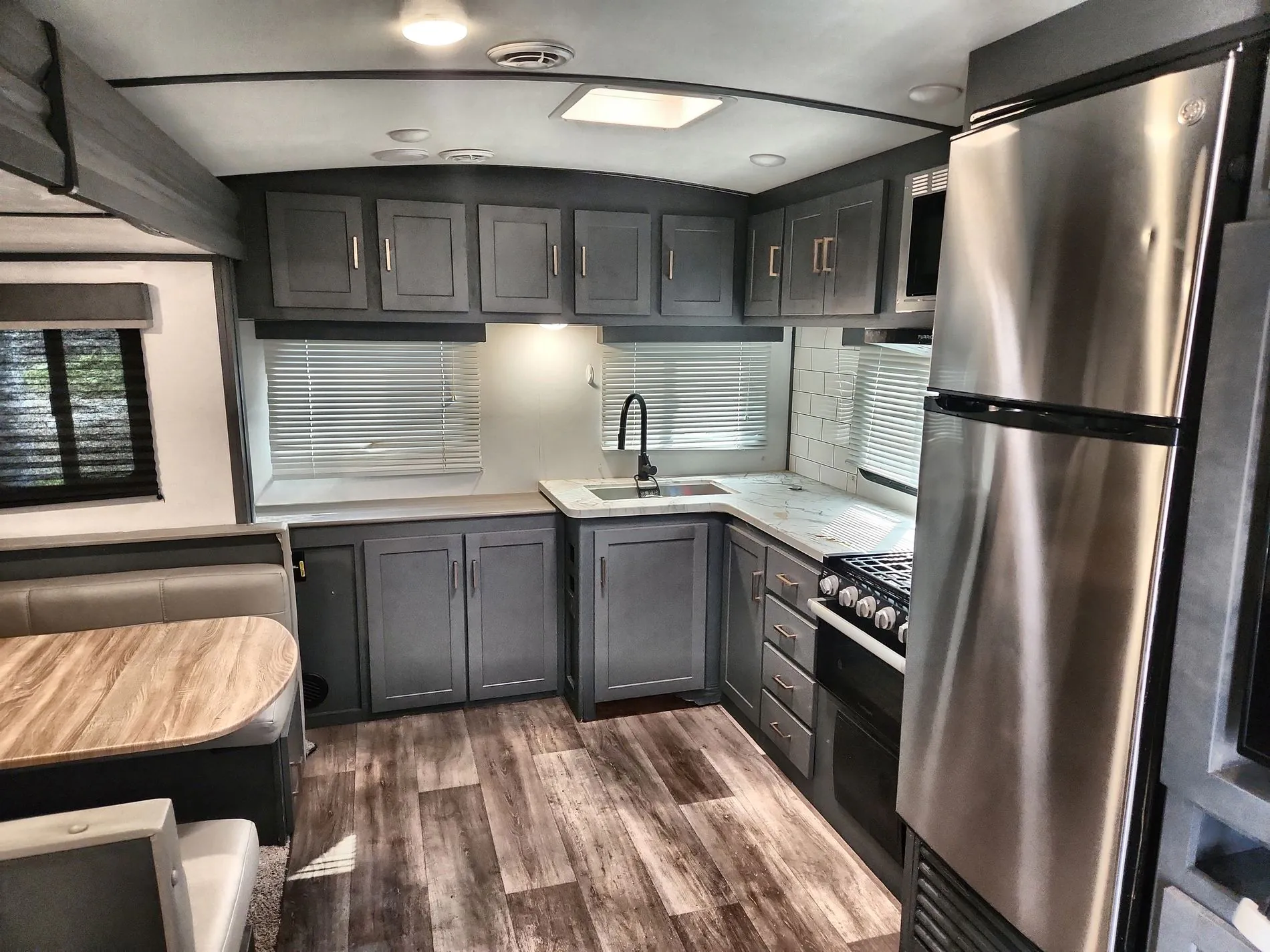 2022 Keystone Bullet 258RKSWE - Photo 4