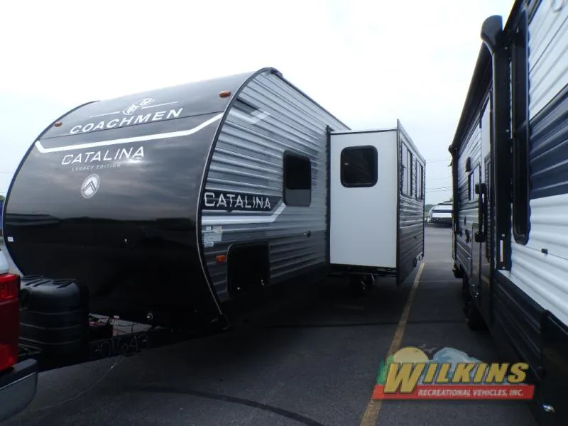 2025 Coachmen Catalina Legacy Edition 293QBCK - Photo 3