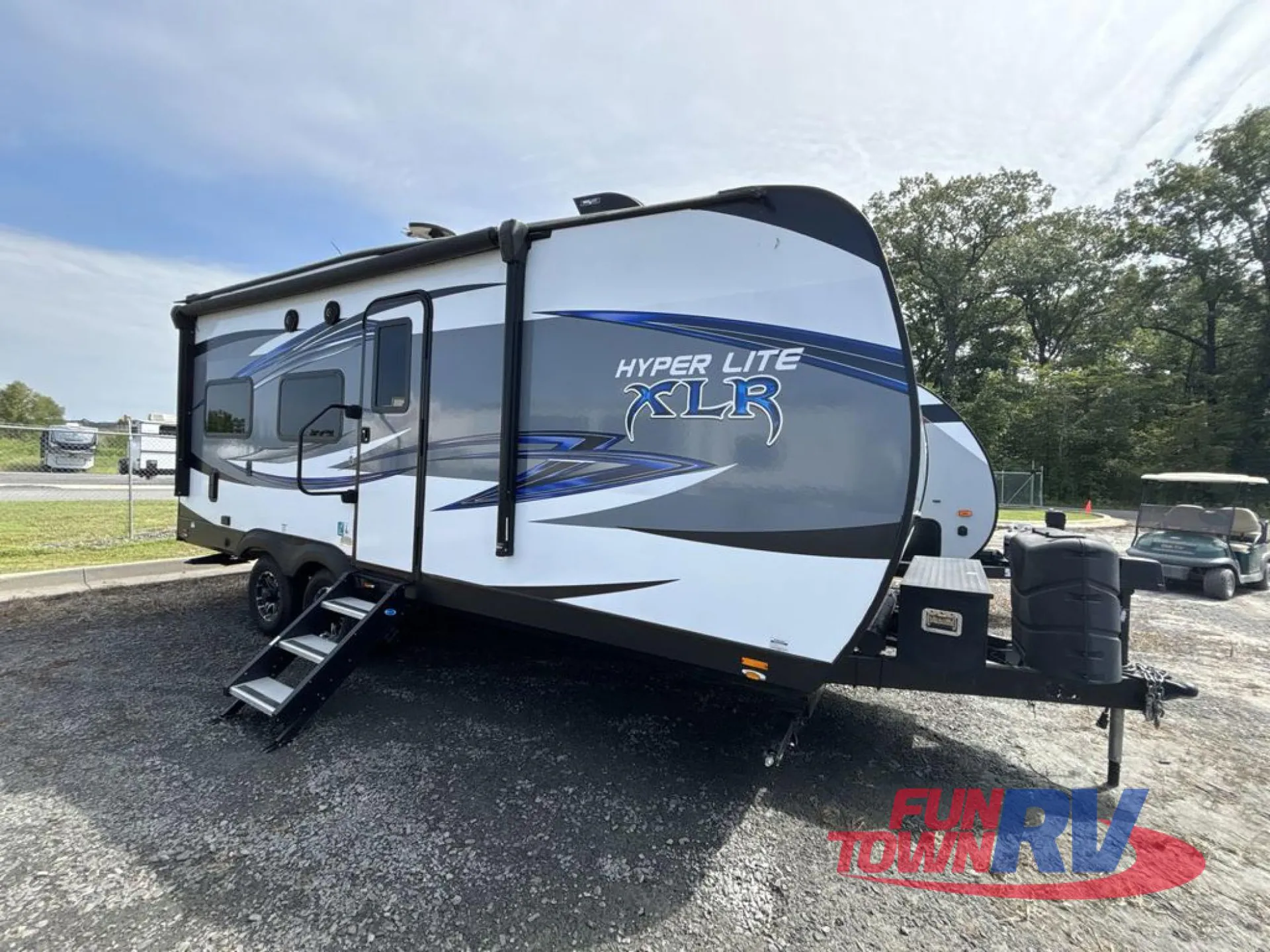 2019 Forest River XLR Hyperlite 19HFS - Photo 2