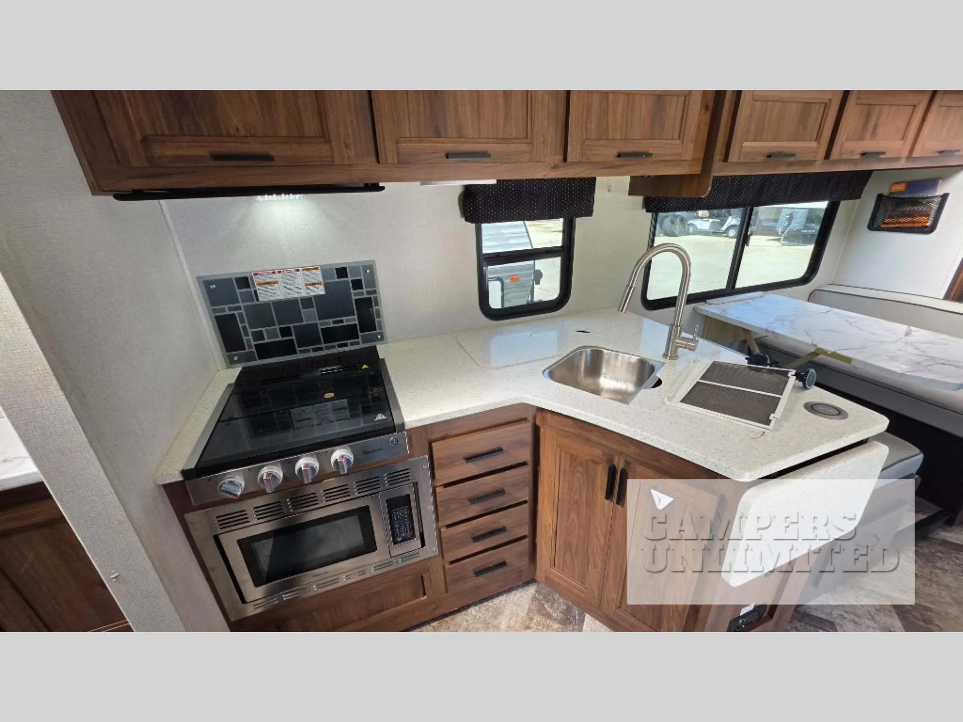 2020 Forest River Forester 3051S — Photo 6