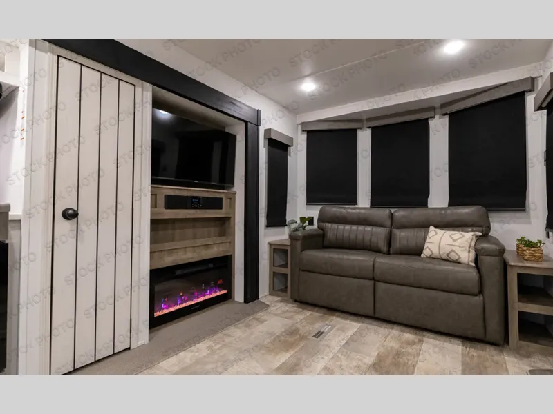 2026 Forest River Puma Vista 37PFL - Photo 4