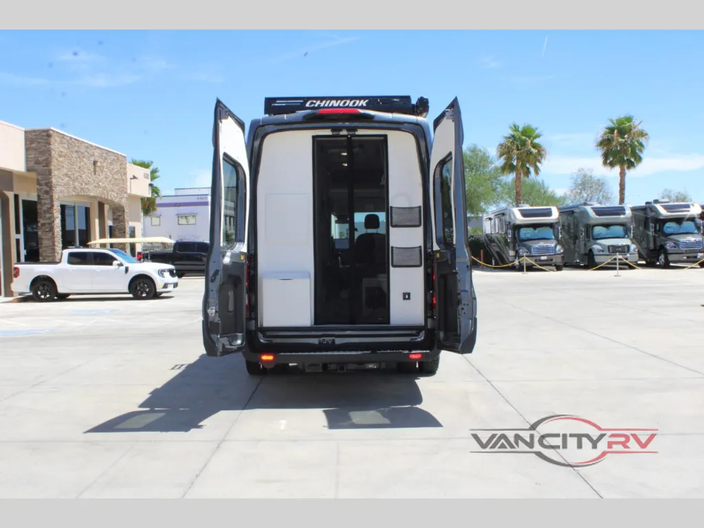 2027 Chinook RV Bayside TB, Photos photo 6