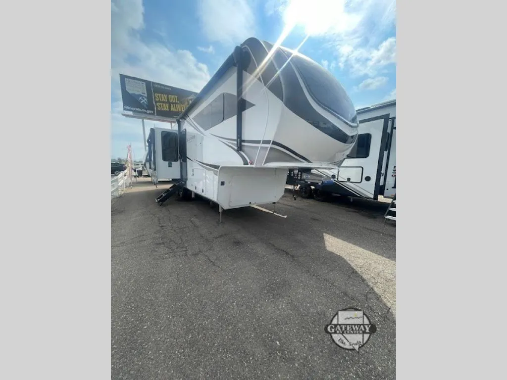 2026 Grand Design Solitude 310GK - Photo 2