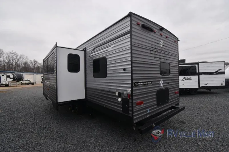 2026 Coachmen Catalina Legacy Edition 293TQBSCK - Photo 4