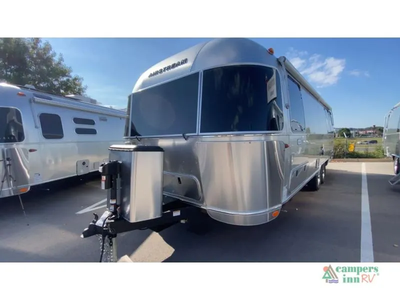 2026 Airstream Flying Cloud 27FB - Photo 3