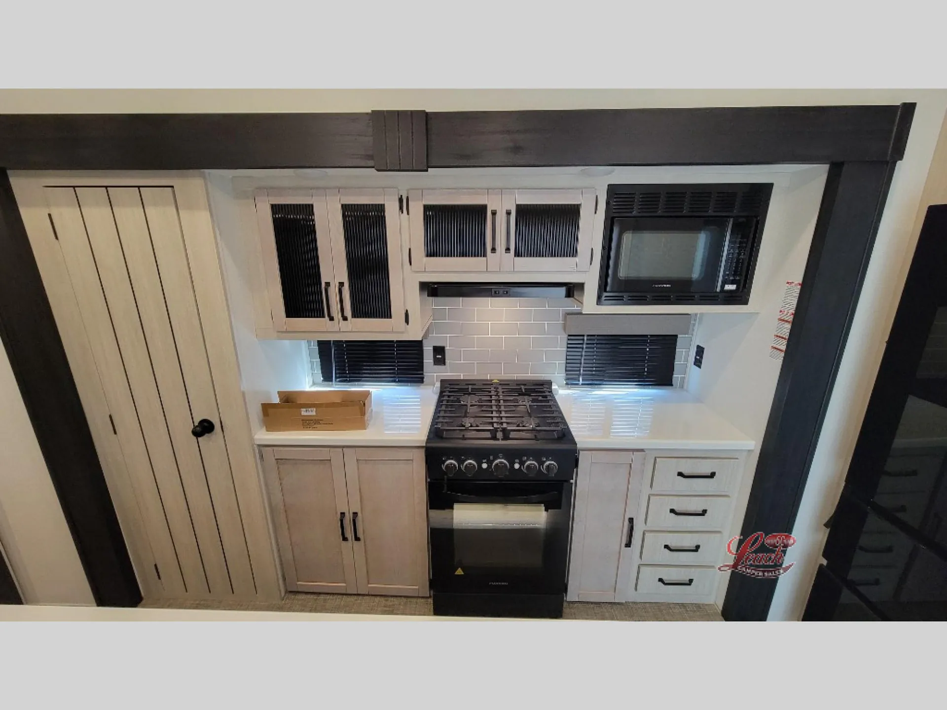 2026 Forest River Puma Vista 423LFT - Photo 3