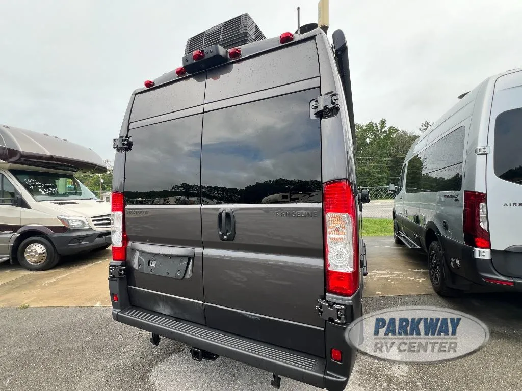 2023 Airstream Rangeline Std. Model - Photo 2