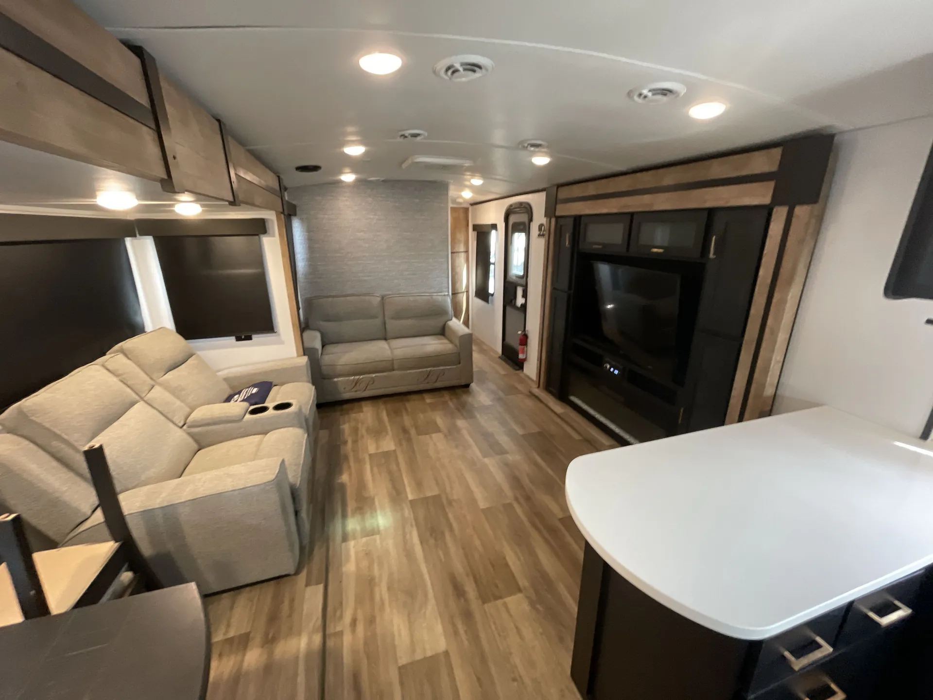 2022 Keystone Outback 332ML - Photo 3