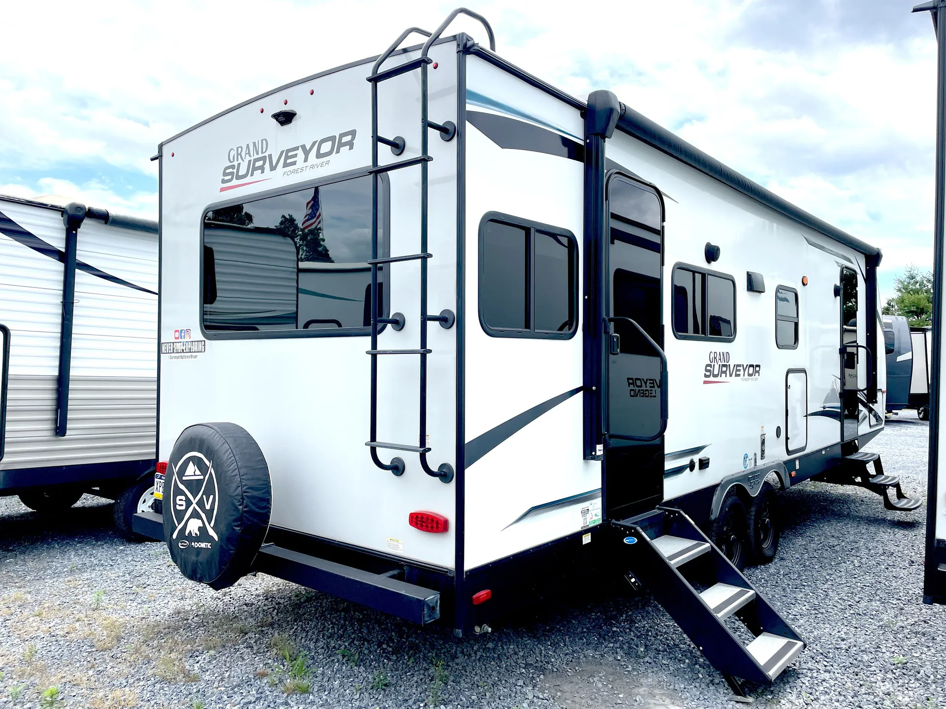 2023 Forest River Grand Surveyor 253RLS — campside