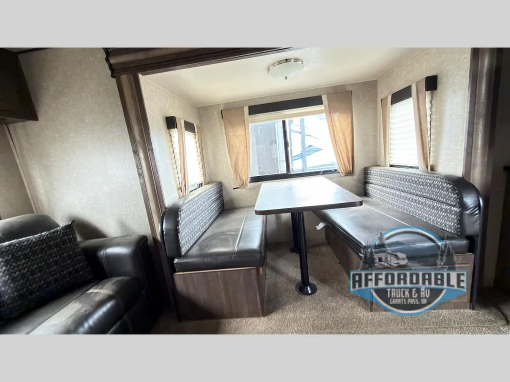 2018 Forest River Vibe Extreme Lite 224RLS, Photos photo 12