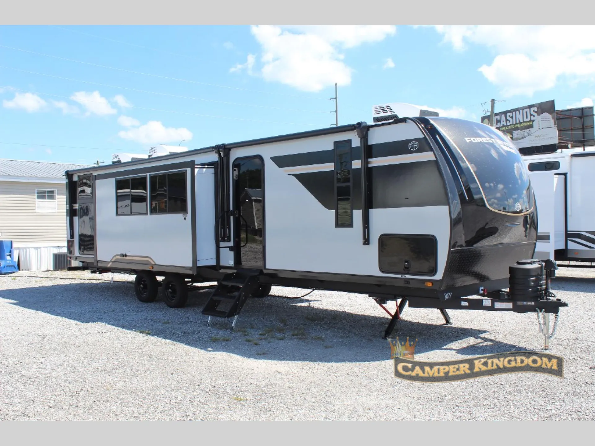 2027 Forest River Vibe 3400BH - Photo 3