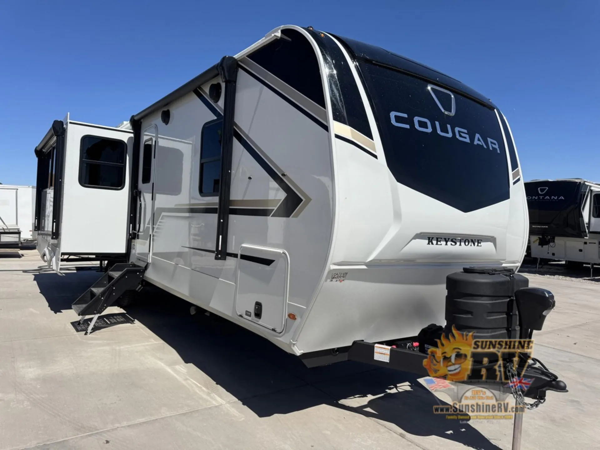 2027 Keystone Cougar Western 29RLWE dealer photo 1 from Sunshine RV