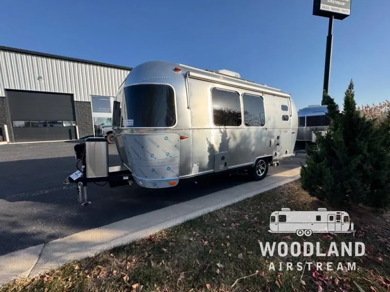 2026 Airstream Caravel 20FB - Photo 4