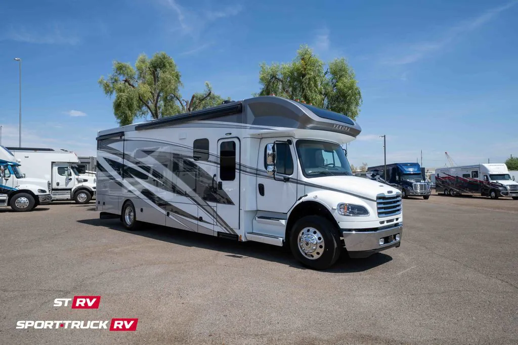 2025 Renegade RV Verona 36VSB - Photo 2