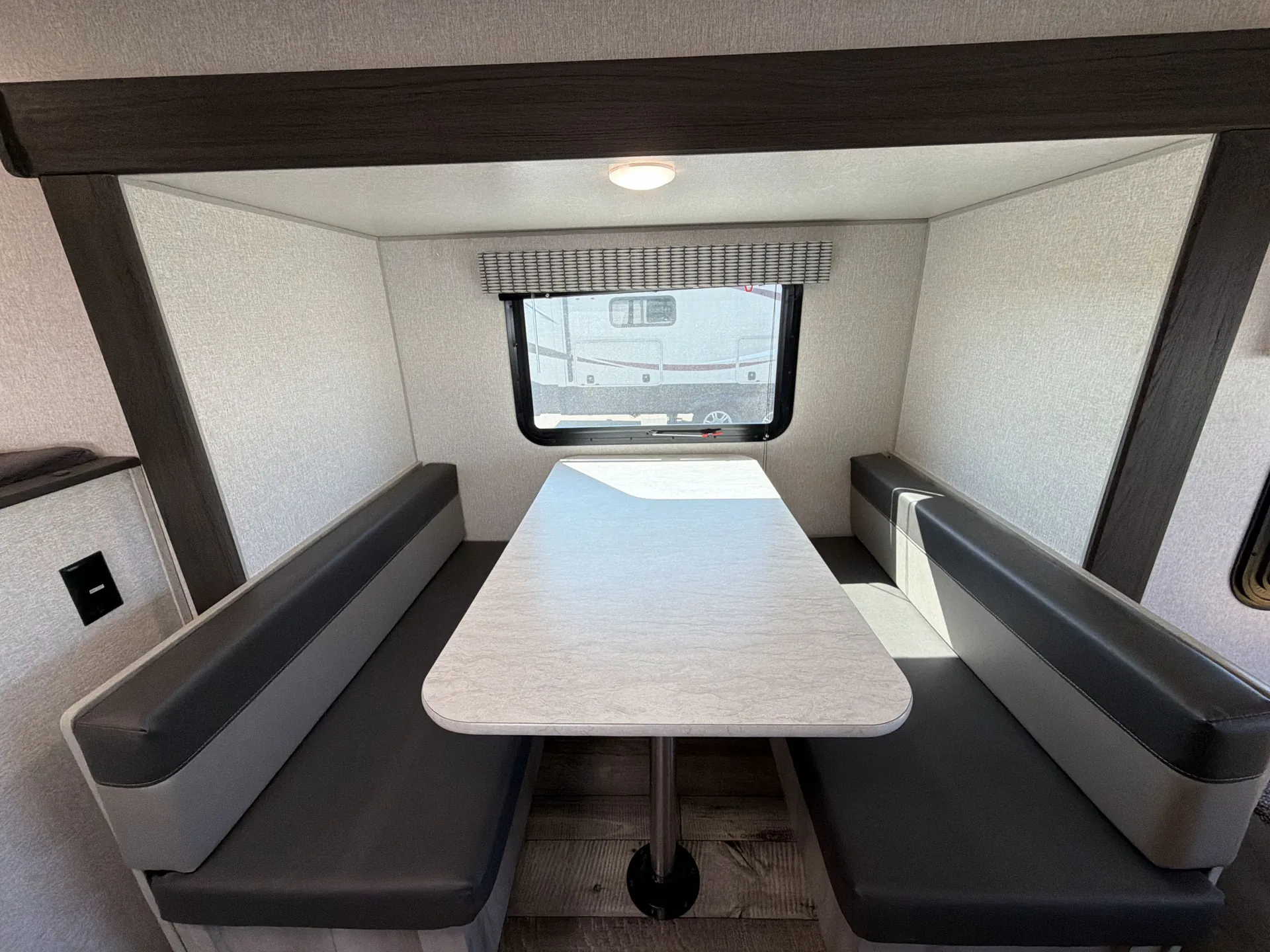 2022 K-Z Sportsmen Classic 181BH — living area main