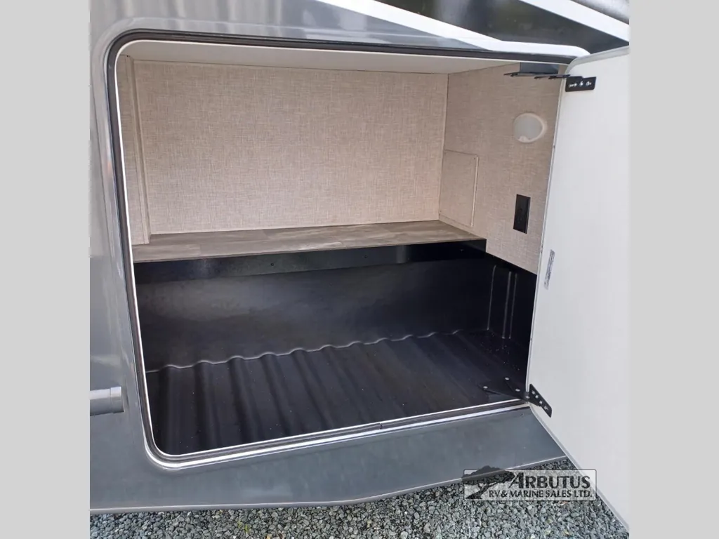2024 Thor Motor Coach Echelon LF31, Photos photo 32