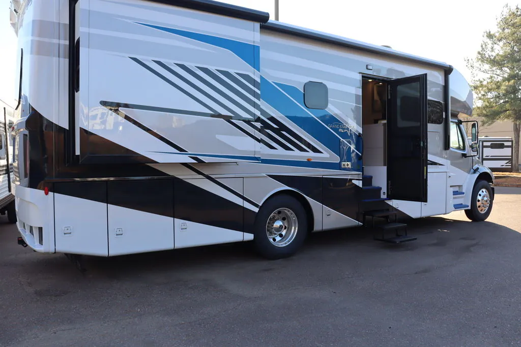 2026 Newmar Grand Star 3444 - Photo 4