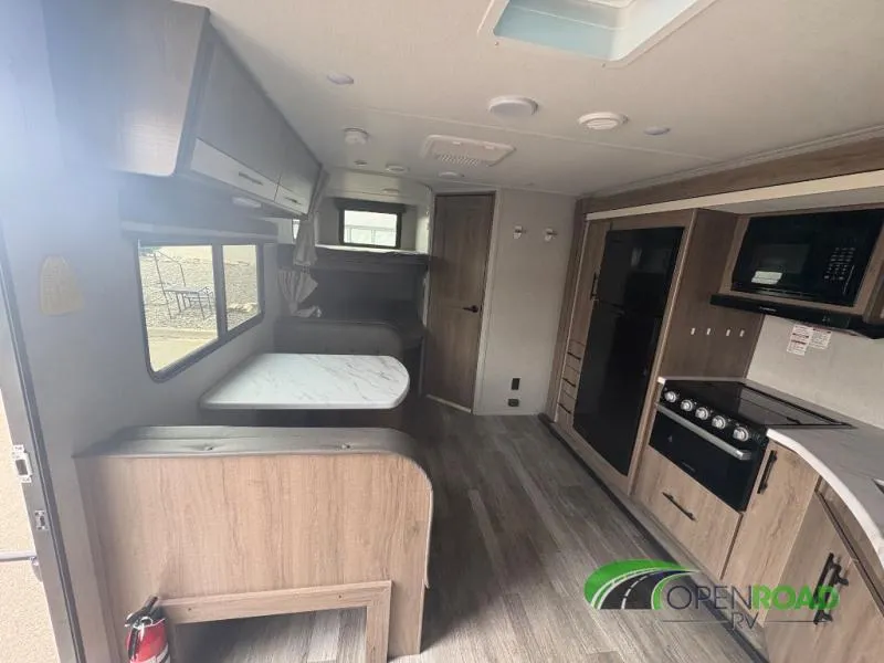 2023 Grand Design Imagine XLS 23BHE - Photo 3