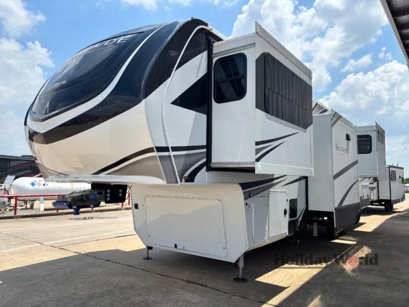 2026 Grand Design Solitude 380FL - Photo 3