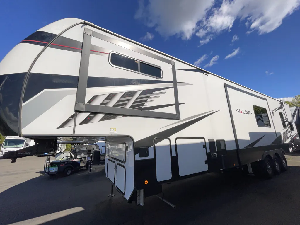 2023 Alliance RV Valor 42V13, Photos photo 6