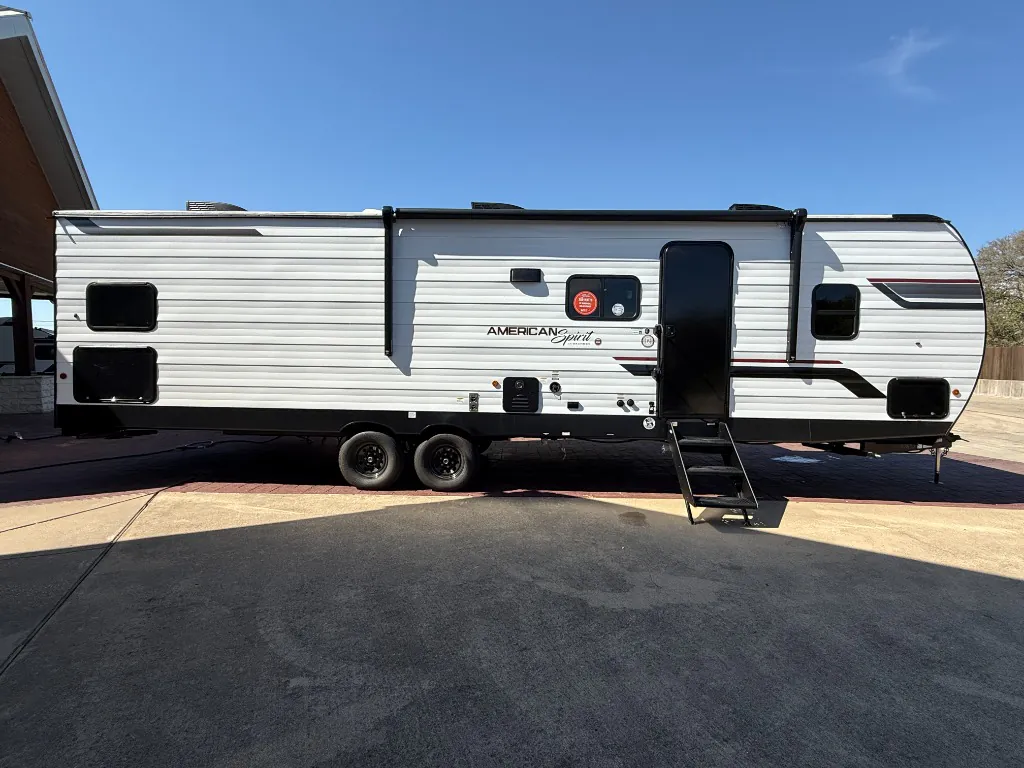 2027 Coachmen American Spirit DLX 5320BEDS - Photo 3