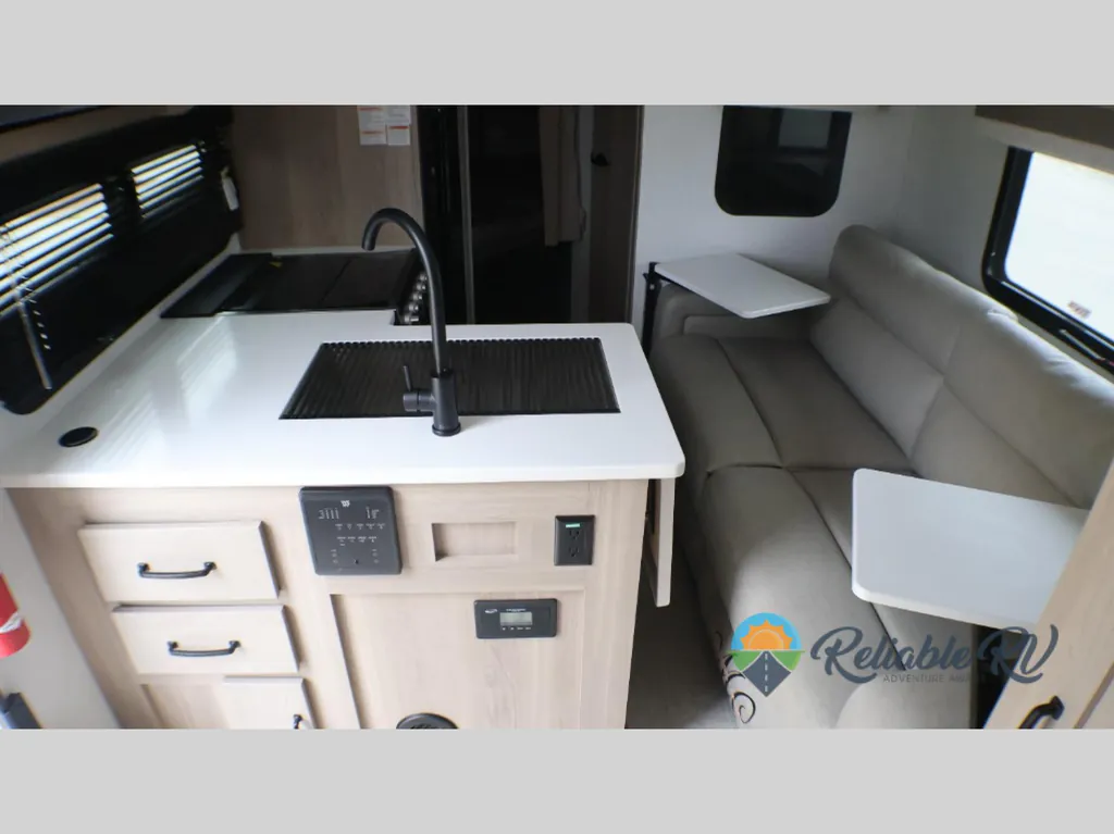 2024 Forest River Flagstaff Micro Lite 25BRDS, Photos photo 13