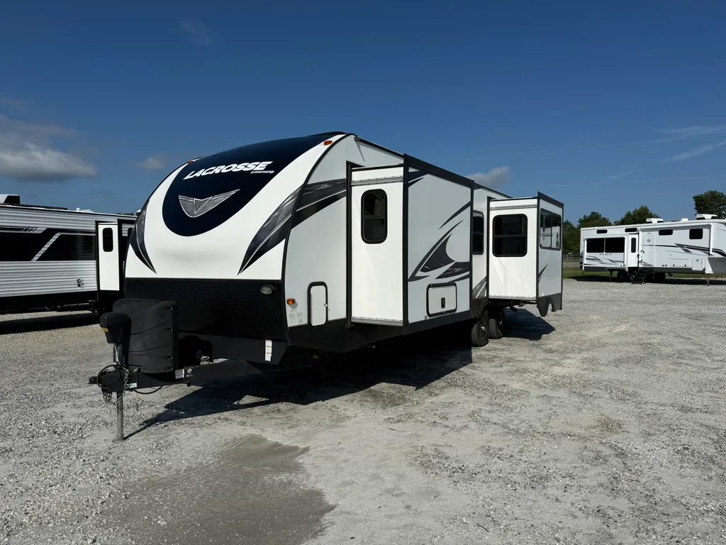2019 Prime Time LaCrosse 3311RK, Photos photo 3