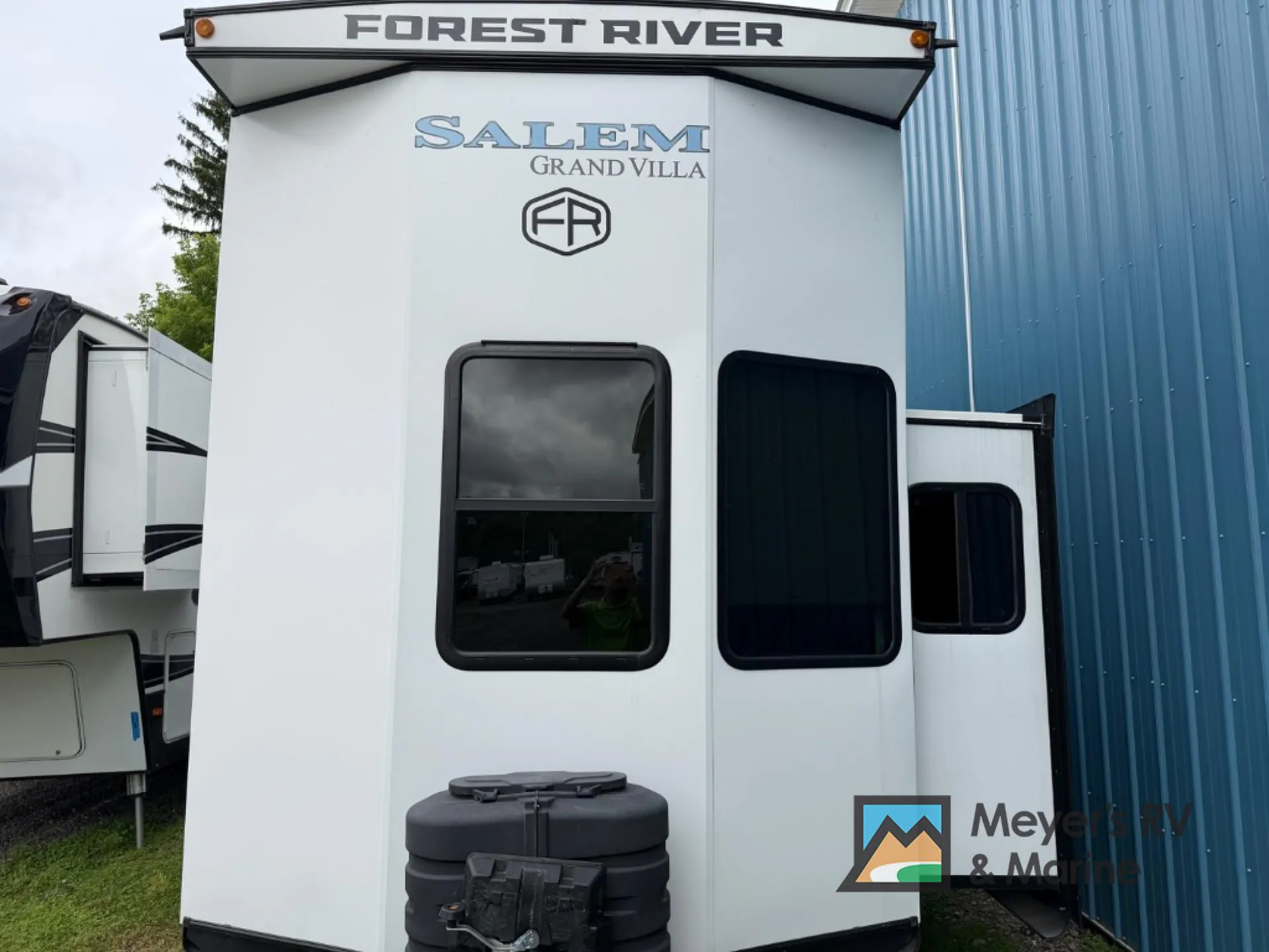 2026 Forest River Salem Grand Villa 42ICE - Photo 2