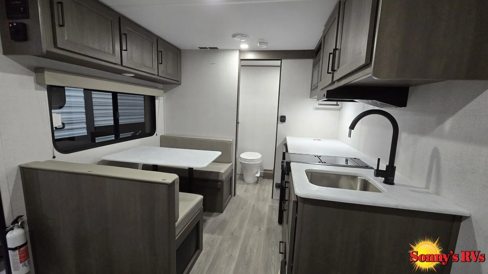 2026 Grand Design Transcend One 151RB - Photo 3