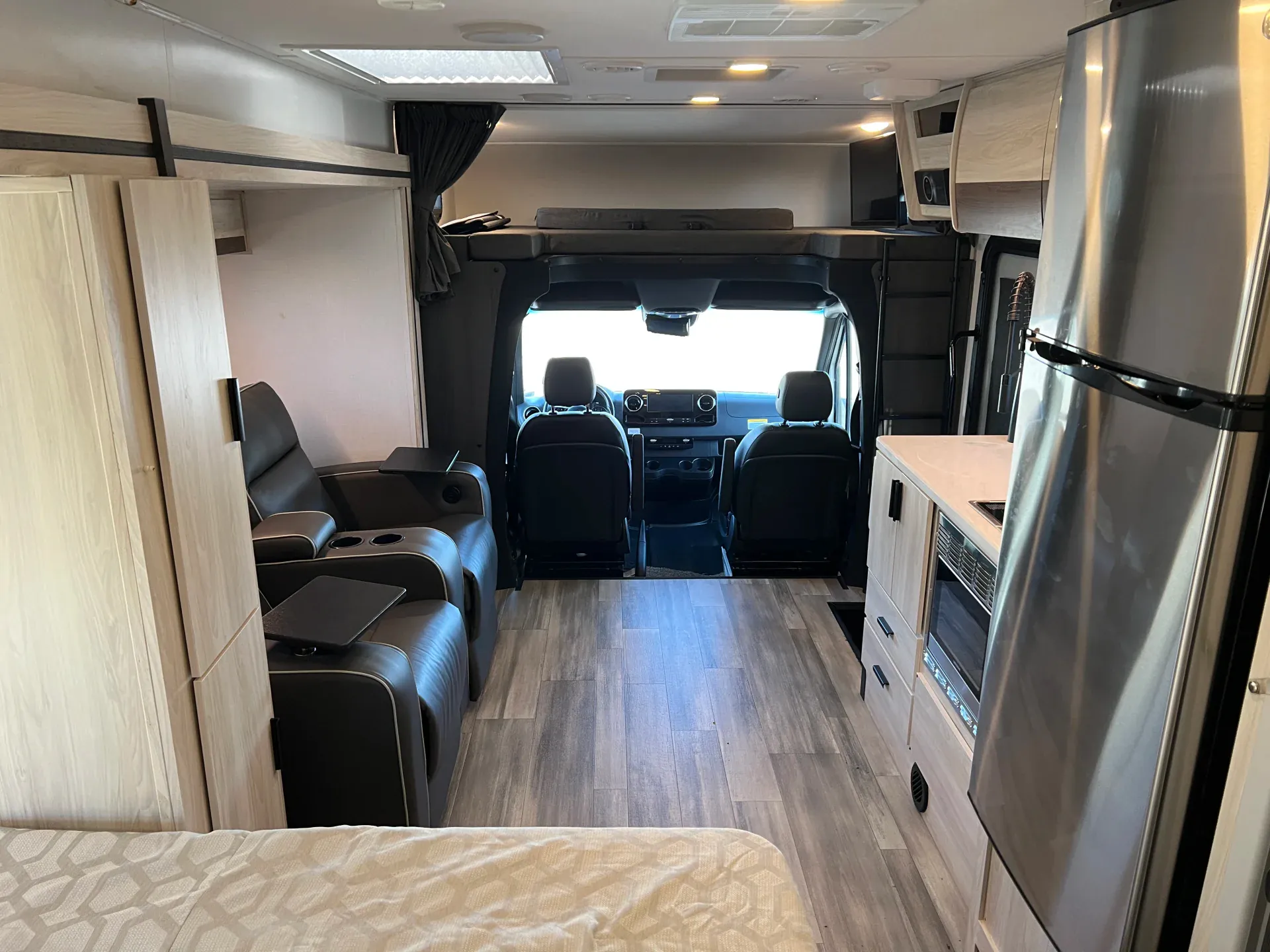 2023 Forest River Sunseeker MBS 2400T - Photo 4