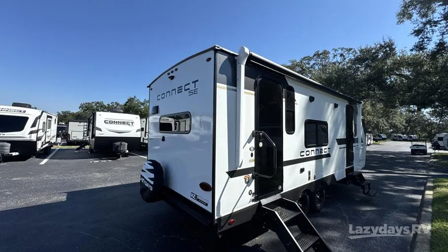 2026 KZ Connect SE C221RKSE - Photo 3