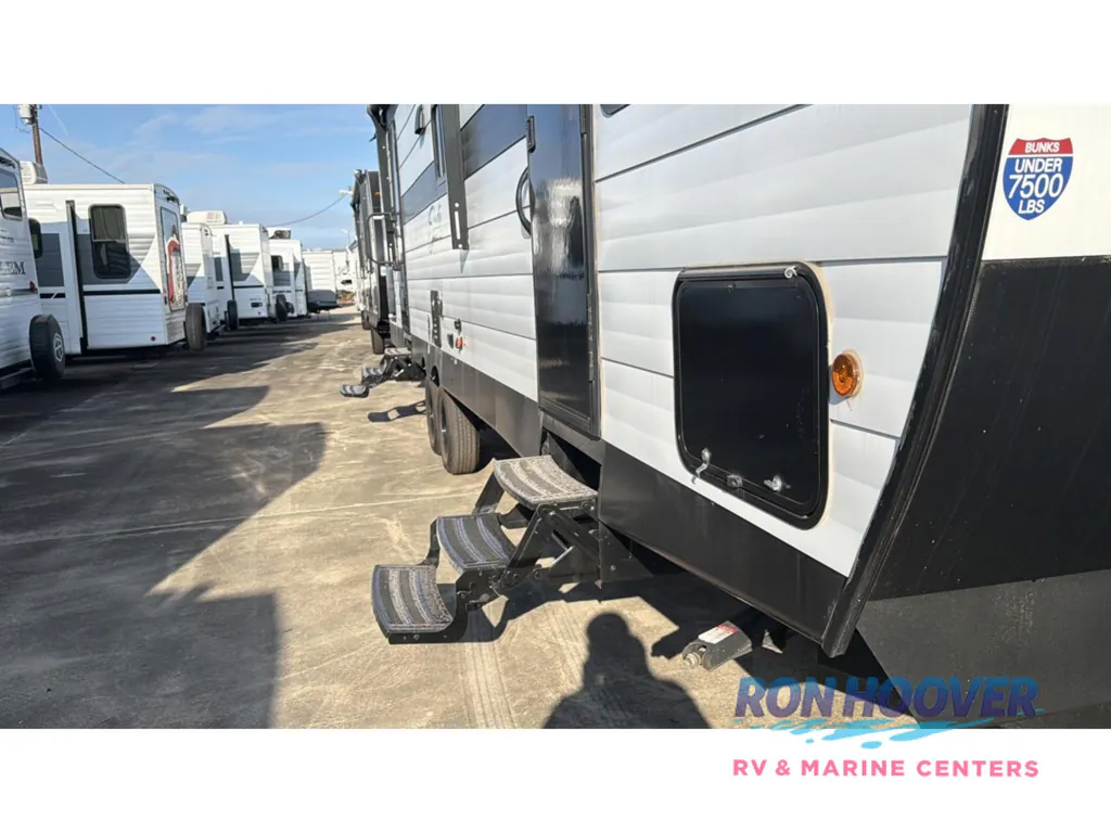 2026 Shasta RVs i-5 Edition 533BH, Photos photo 9