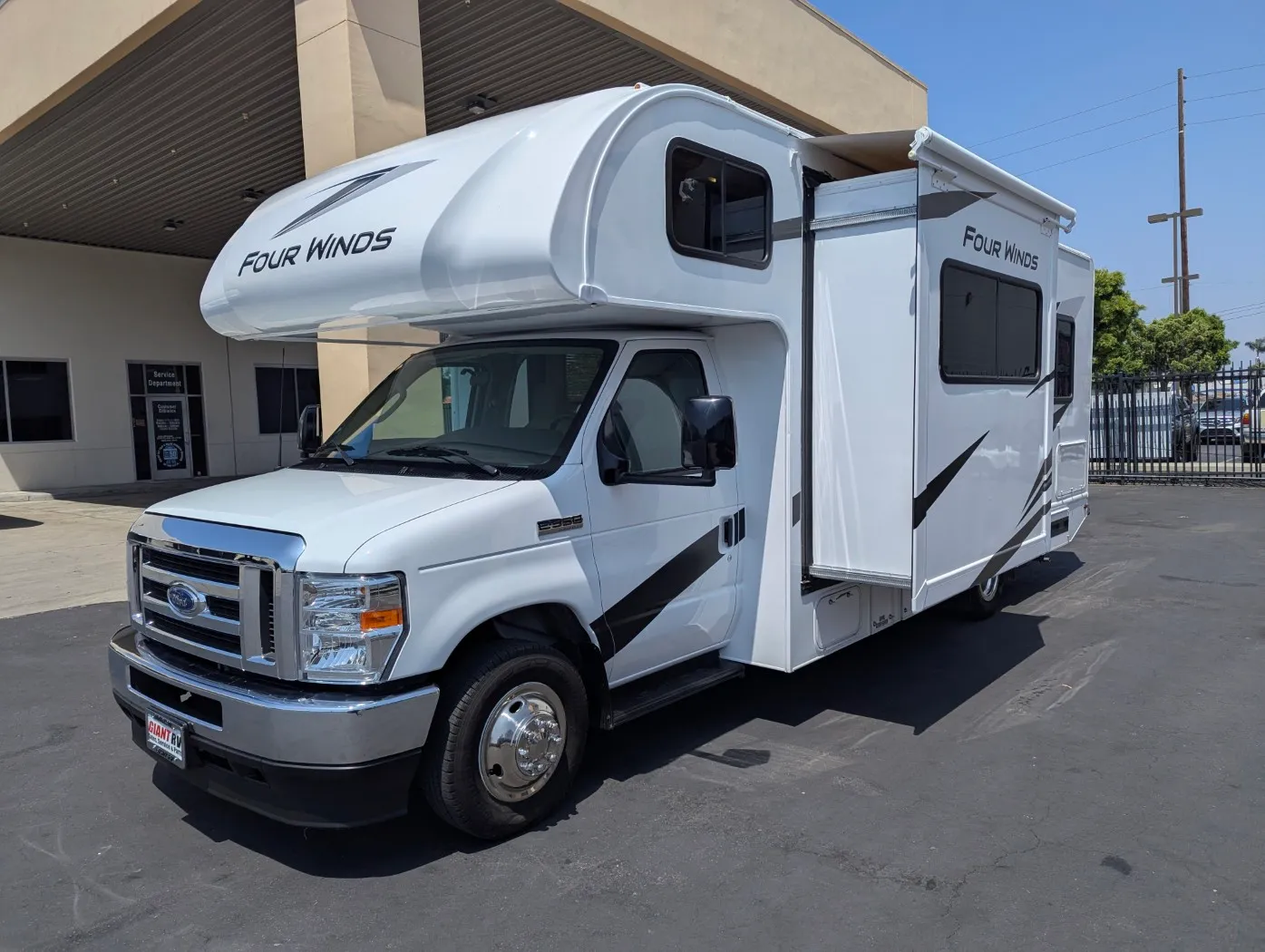 2025 Thor Motor Coach Four Winds 25V - Photo 4