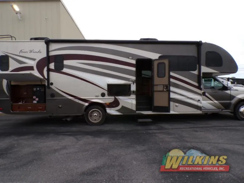 2016 Thor Motor Coach Four Winds Super C 35SB - Photo 3