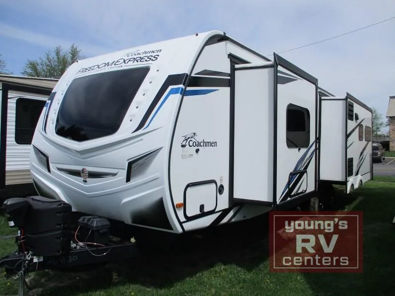 2023 Coachmen Freedom Express Liberty Edition 324RLDSLE - Photo 2