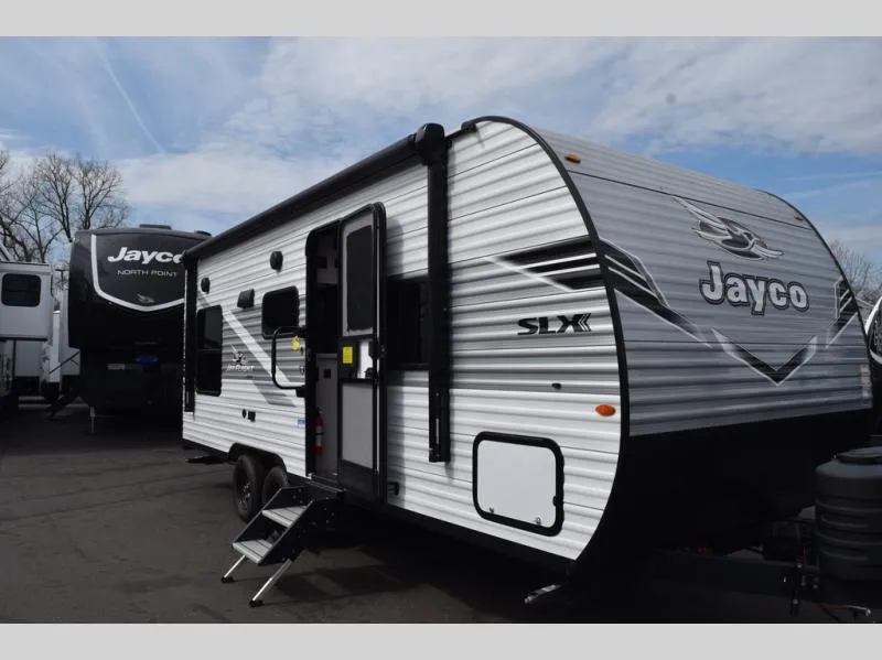 2026 Jayco Jay Flight SLX 210QB - Photo 3