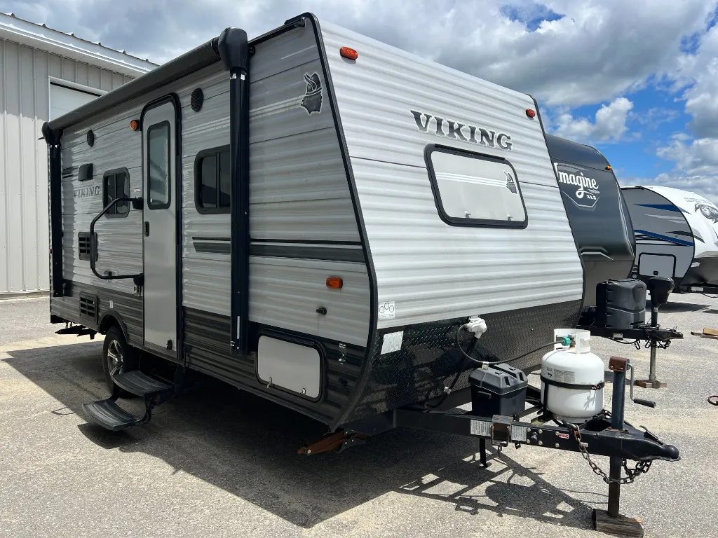 2019 Coachmen Viking Ultra-Lite 17FQ - Photo 2