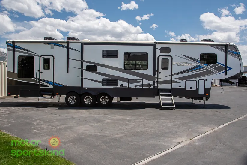 2020 Keystone Fuzion 430 - Photo 3