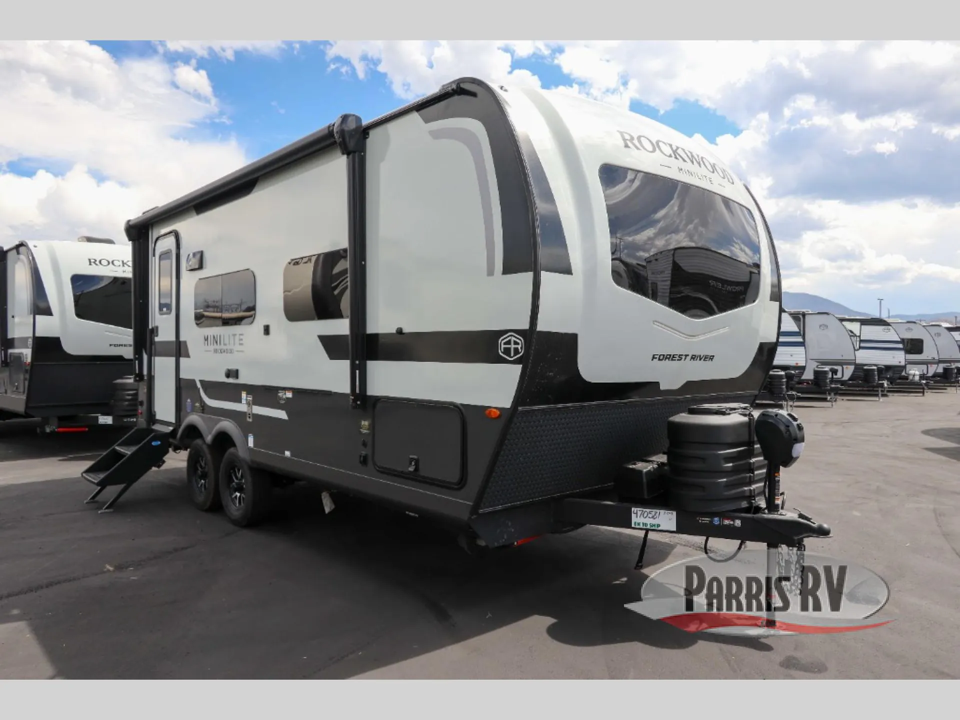 2027 Forest River Rockwood Mini Lite 2109S