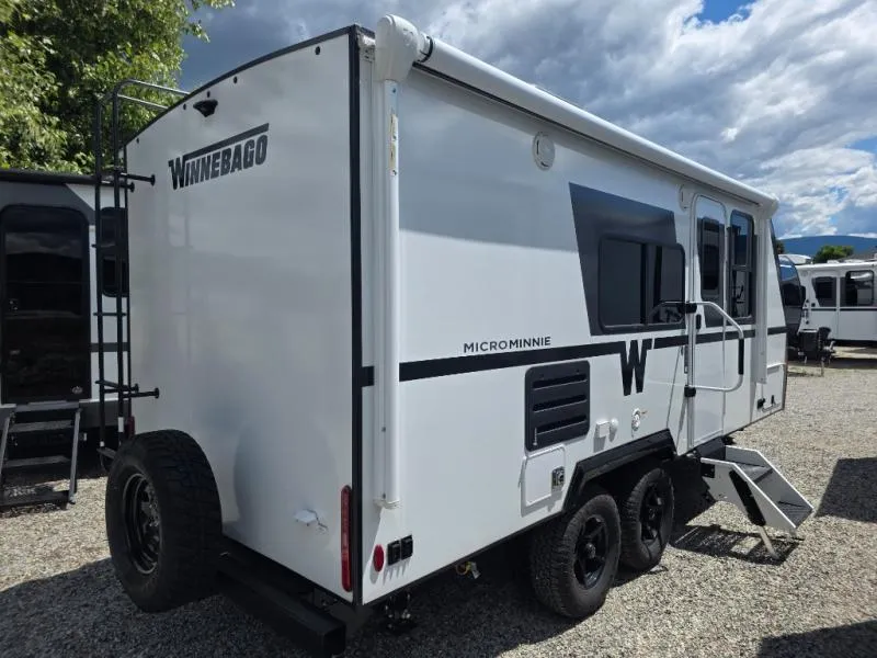 2026 Winnebago Micro Minnie 2108DS - Photo 4