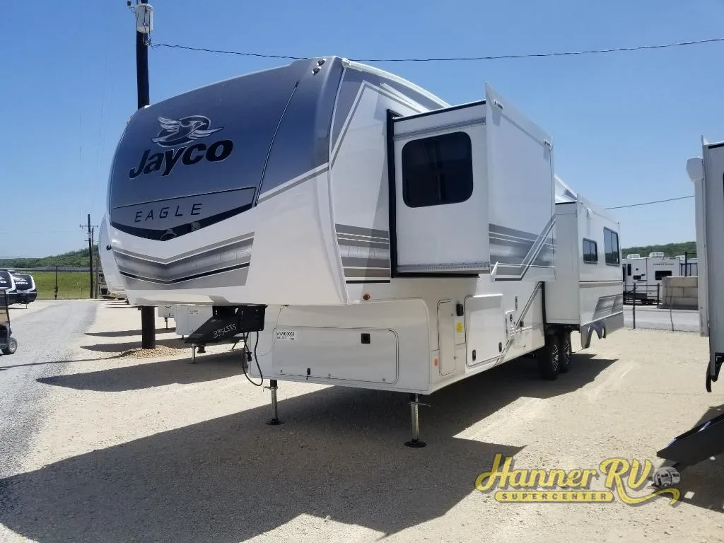 2027 Jayco Eagle 335LSTS - Photo 3
